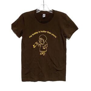 My Bubby Is Hotter Than Yours Jewish Humor Brown Shirt Juniors S / M Runs Small